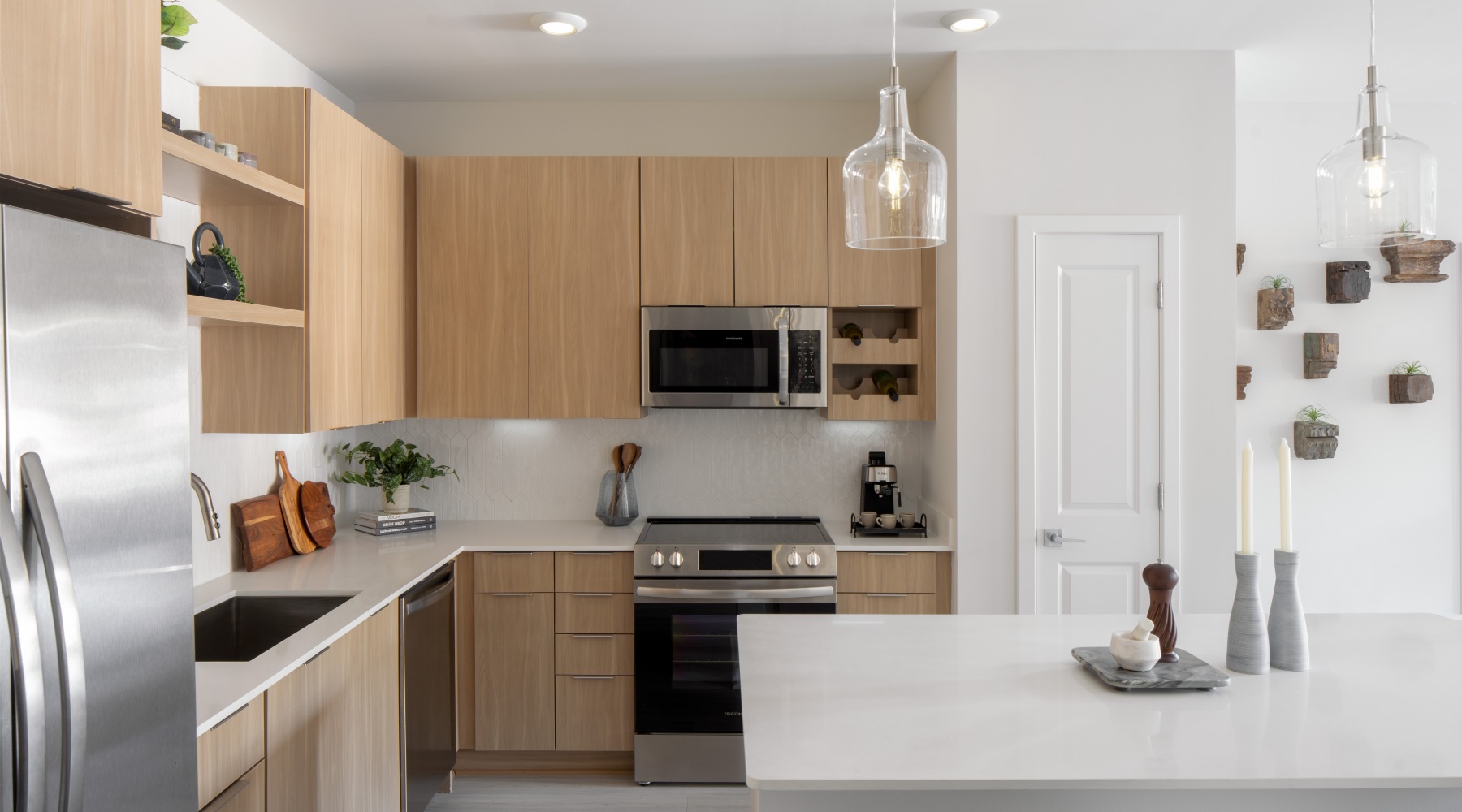 High-End Design High-End Design